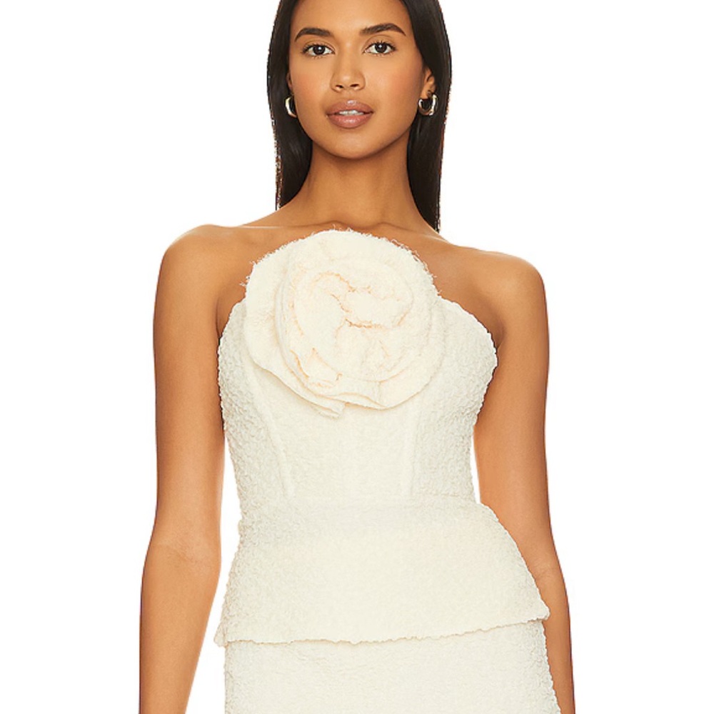 Revolve Romola Strapless Top in Cannoli Cream LPA